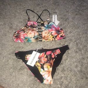 Tinibikini Swimsuit 🌺